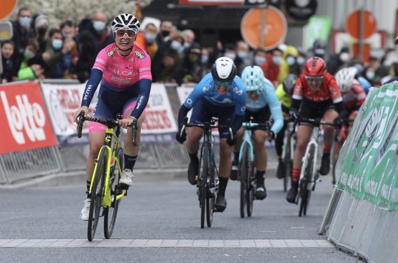 News' image‛Jelena Erić roza la ‘cuarta’: 2ª en la Ronde de Mouscron’