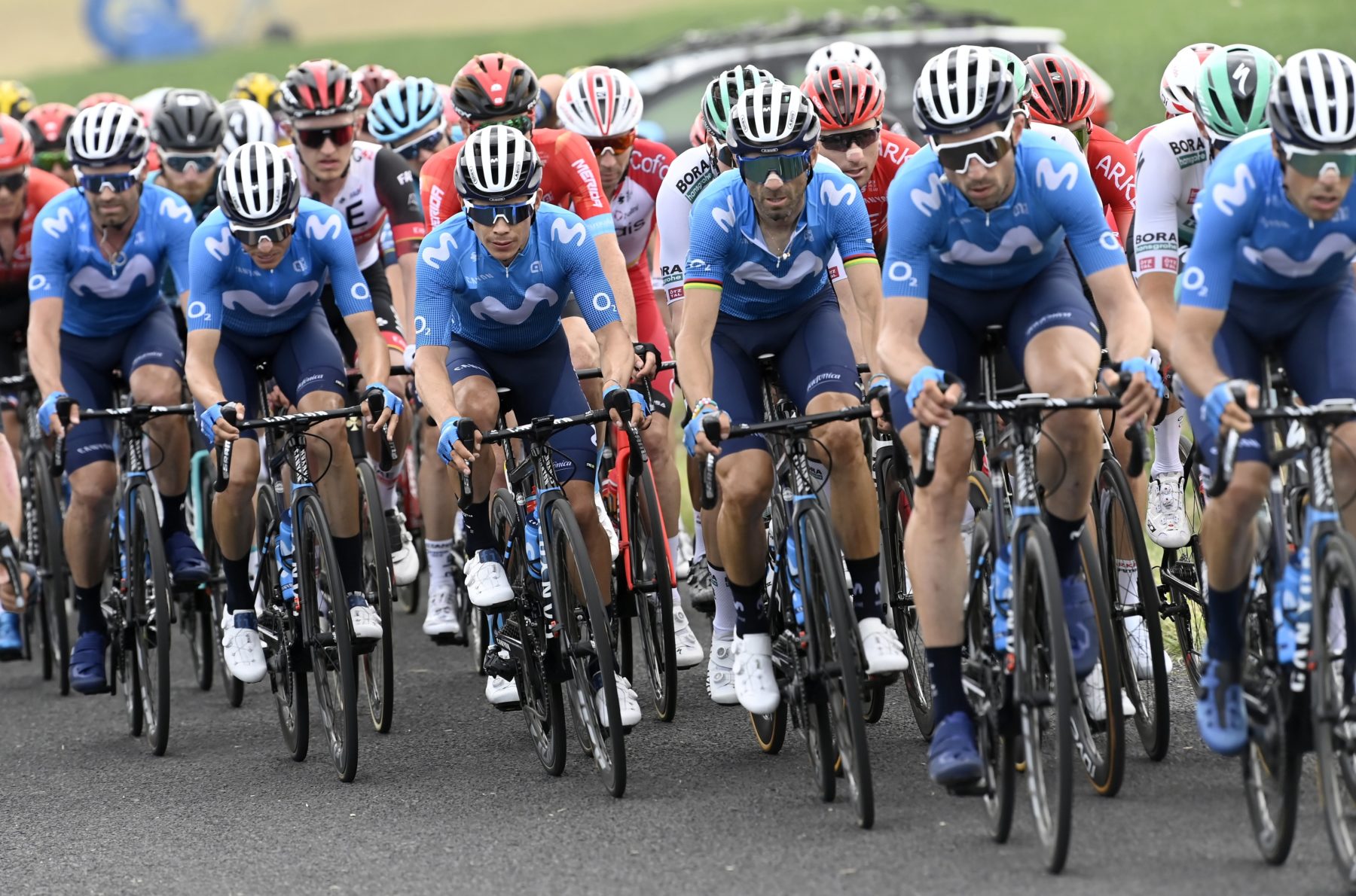 News' image‛Arranque con aplomo en el Dauphiné; Valverde, 10º en Issoire’