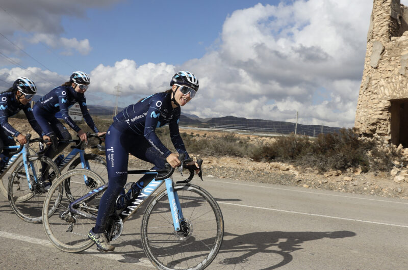 Imagen de la noticia ‛Our opening team training rides in 2022, in less than 30″’