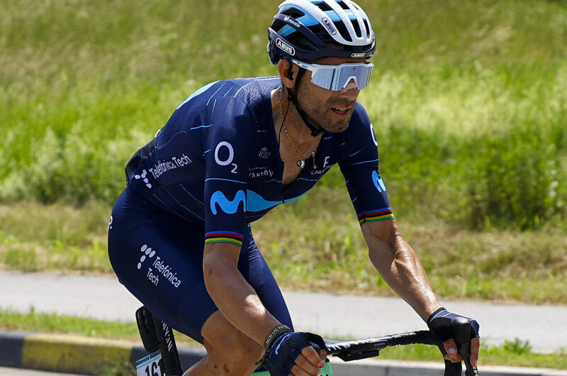 Imagen de la noticia ‛Valverde remains 1′ off GC top-ten in Giro d’Italia after Santuario di Castelmonte st. 19 finish’
