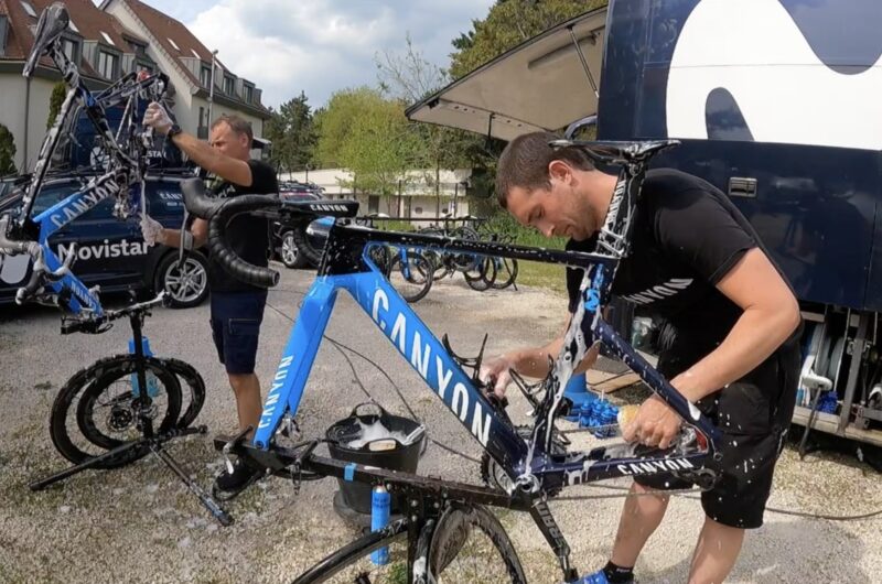 Imagen de la noticia ‛How we take Care of our Bikes after every Race or Training Ride (in Spanish)’
