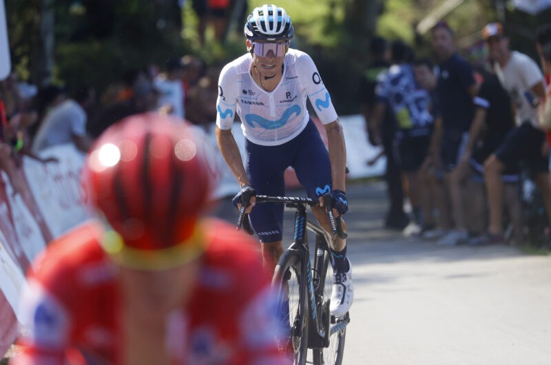Imagen de la noticia ‛Mas -8th in Les Praeres- reinforces 2nd overall in La Vuelta behind “unstoppable” Evenepoel’
