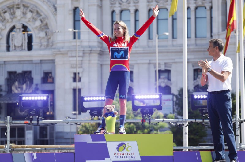 Imagen de la noticia ‛Van Vleuten, Movistar Team seal back-to-back La Vuelta victories, continue their historic 2022 streak’