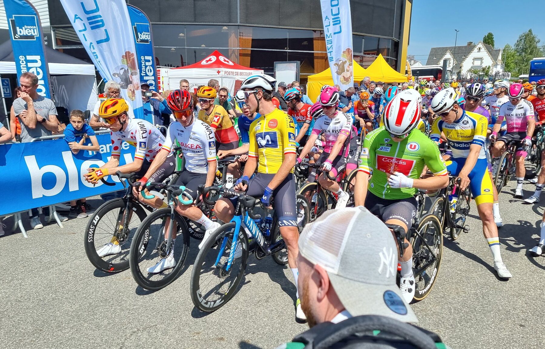 Lazkano remains in yellow at Meslay-du-Maine; just one stage away from overall glory