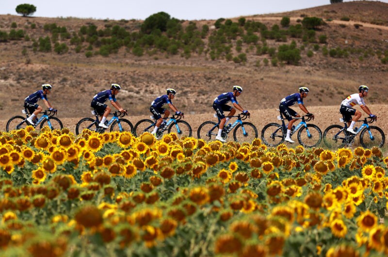 Imagen de la noticia ‛Movistar Team ready for 2023 men’s La Vuelta’