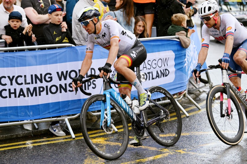 Imagen de la noticia ‛Alex Aranburu 19th at grueling, spectacular Glasgow Worlds men’s elite road race’