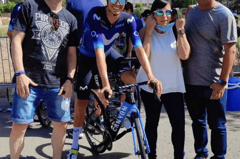 Imagen de la noticia ‛The Movistar Team Cycling Club visits La Vuelta’