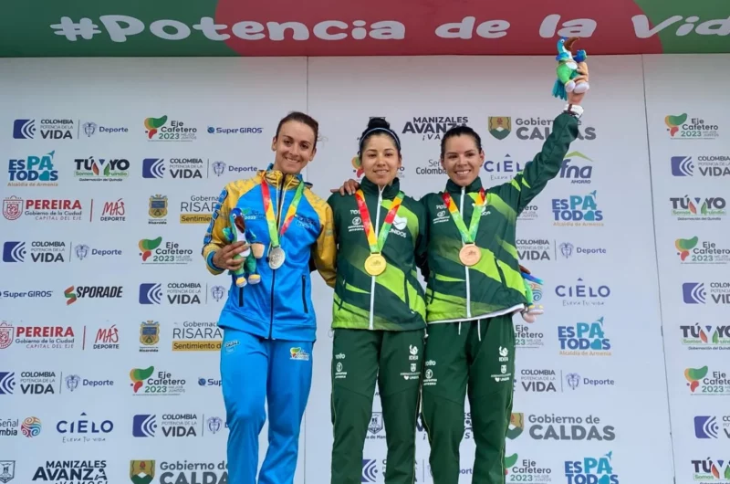 Imagen de la noticia ‛Paula Patiño wins gold in the road race of the National Sports Games of Colombia!’