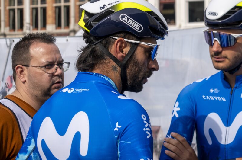 Imagen de la noticia ‛Movistar Team faces wind, gravel and cobblestones at Gent-Wevelgem (Sunday 24th)’